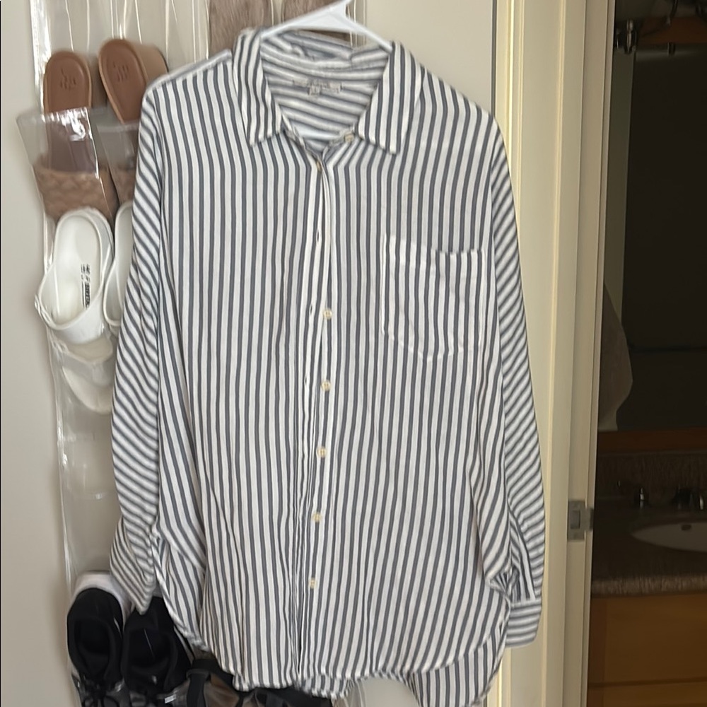 Button down